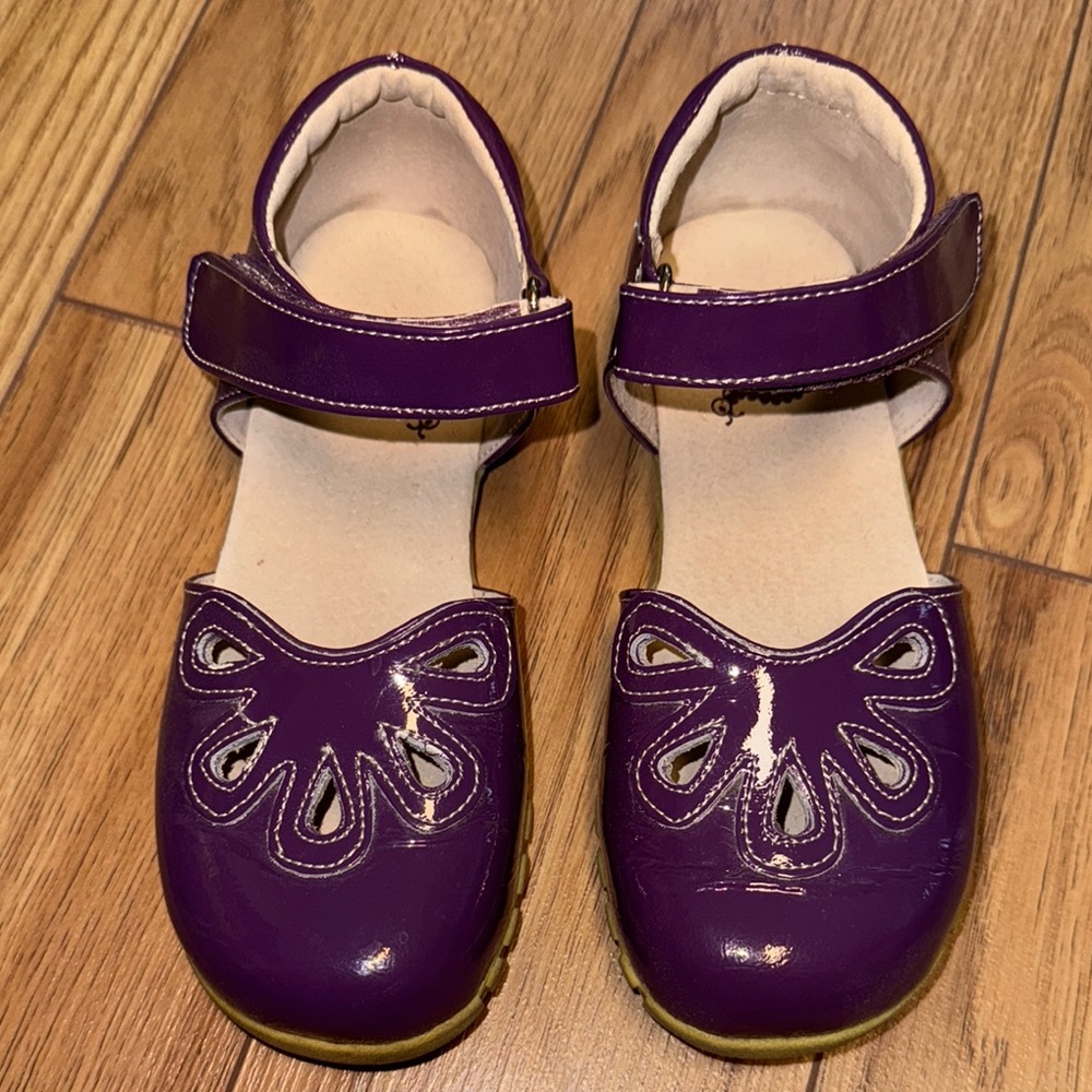 Good condition Size 13 Livie & Luca Petals
